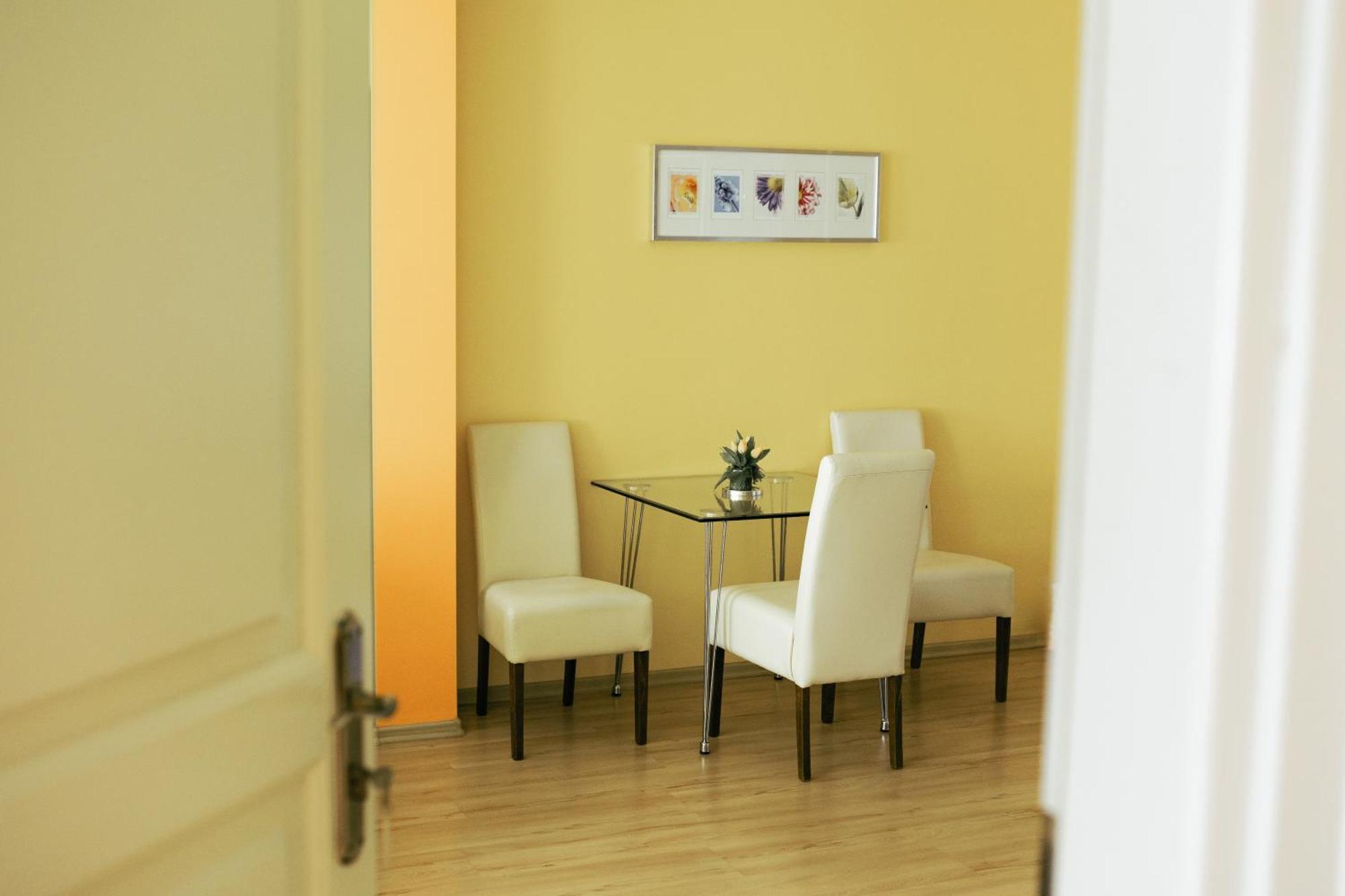 Apartamenty Optimal Płock Exteriör bild